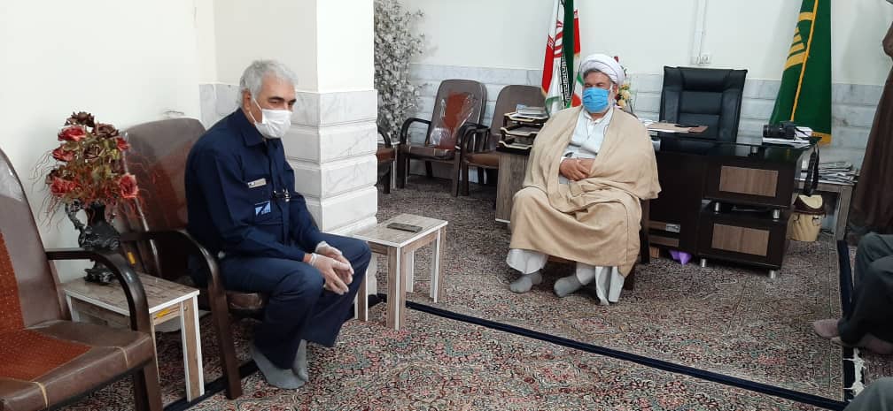 امام‌جمعه شهرستان زرند: کار شما مقدس است و پیشگام جبهه اقتصاد هستید